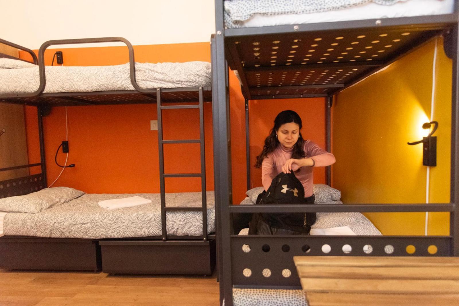 Sunflower Beach Backpacker Hostel & Bar Rimini Ngoại thất bức ảnh